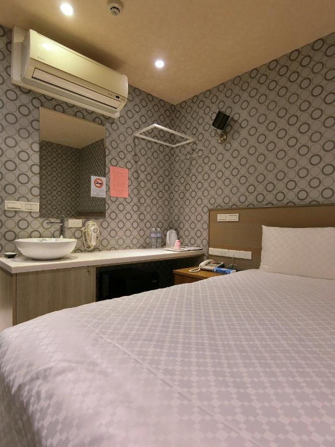 Taiwan Seven Days Boutique Hotel Đài Bắc Ngoại thất bức ảnh