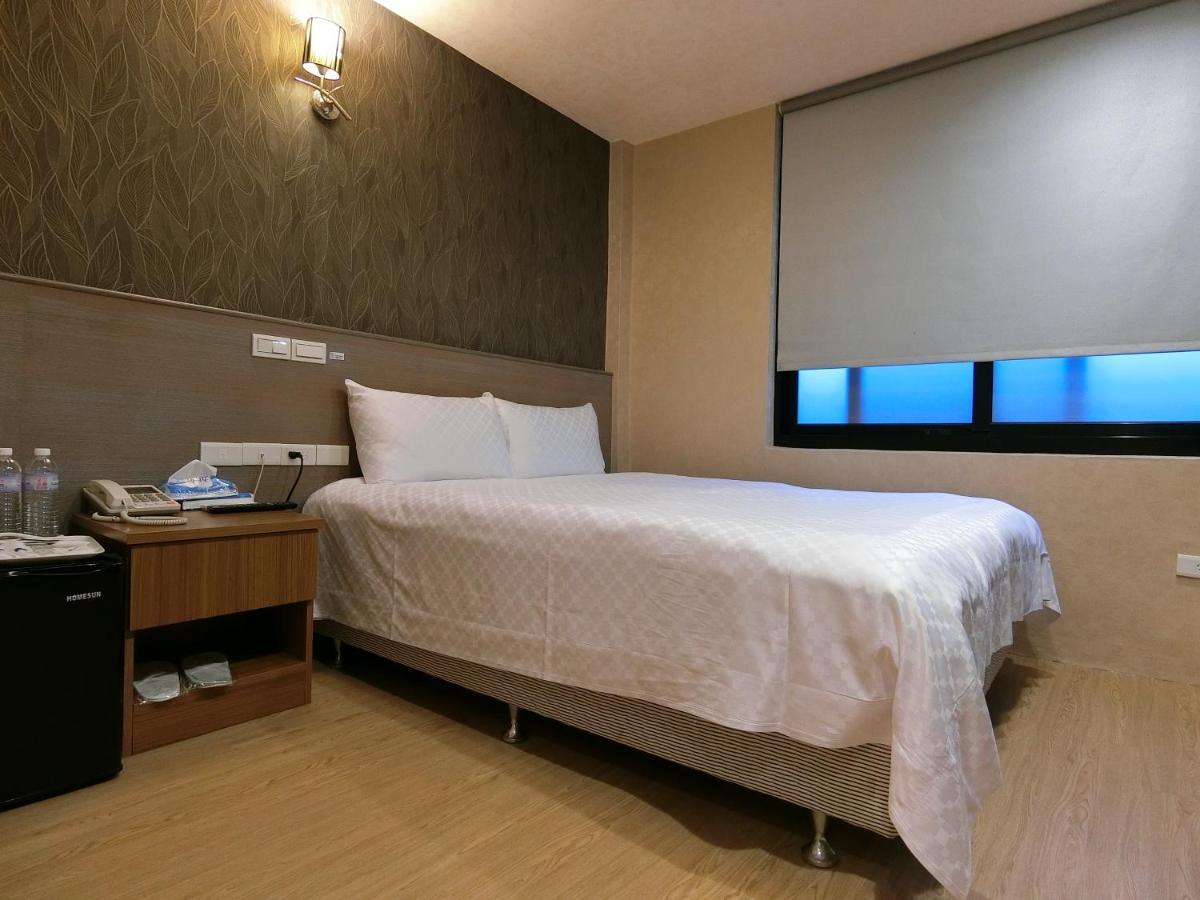 Taiwan Seven Days Boutique Hotel Đài Bắc Ngoại thất bức ảnh